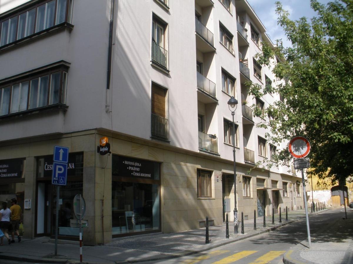 Apartments Tronicek Prag Exterior foto